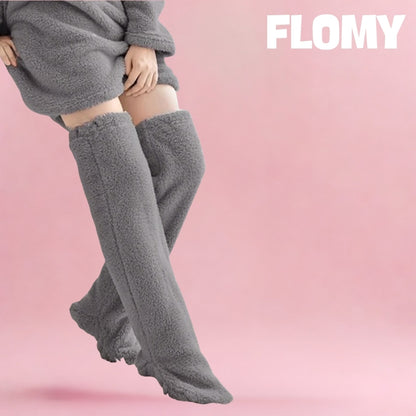 Flomy™ Peluş Çorap