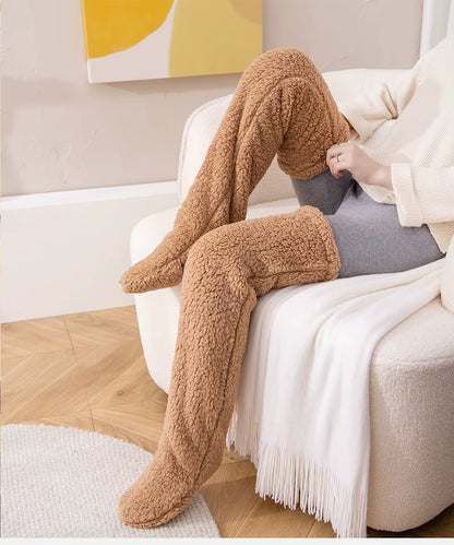 Flomy™ Peluş Çorap